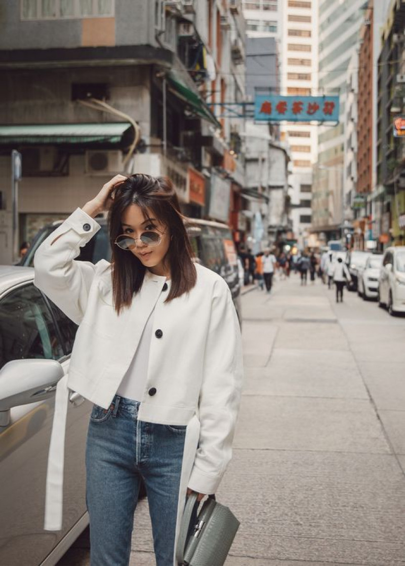 high-rise, crop top, white suit jackets and tuxedo, light blue jeans