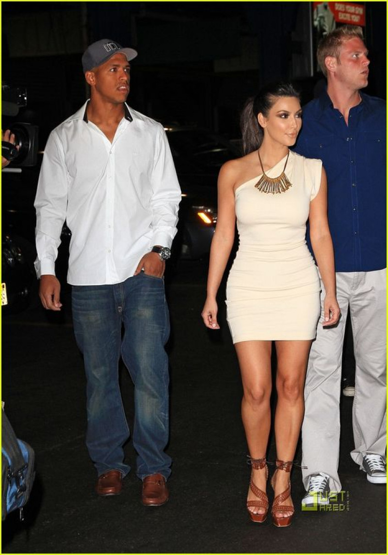 Kim Kardashian's Step Out In Wedges