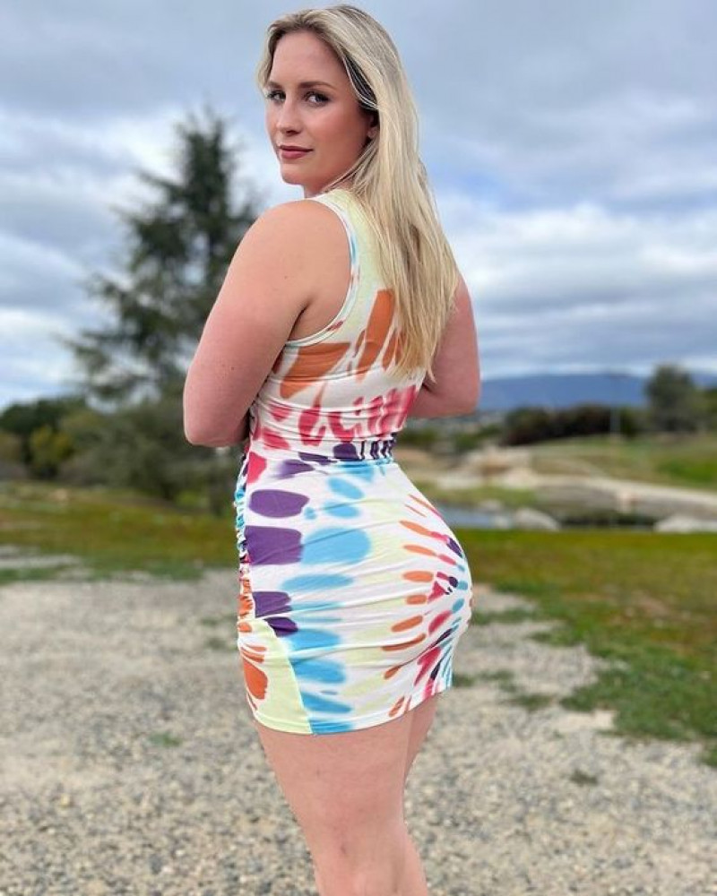 kendra peach, mini bodycon dress