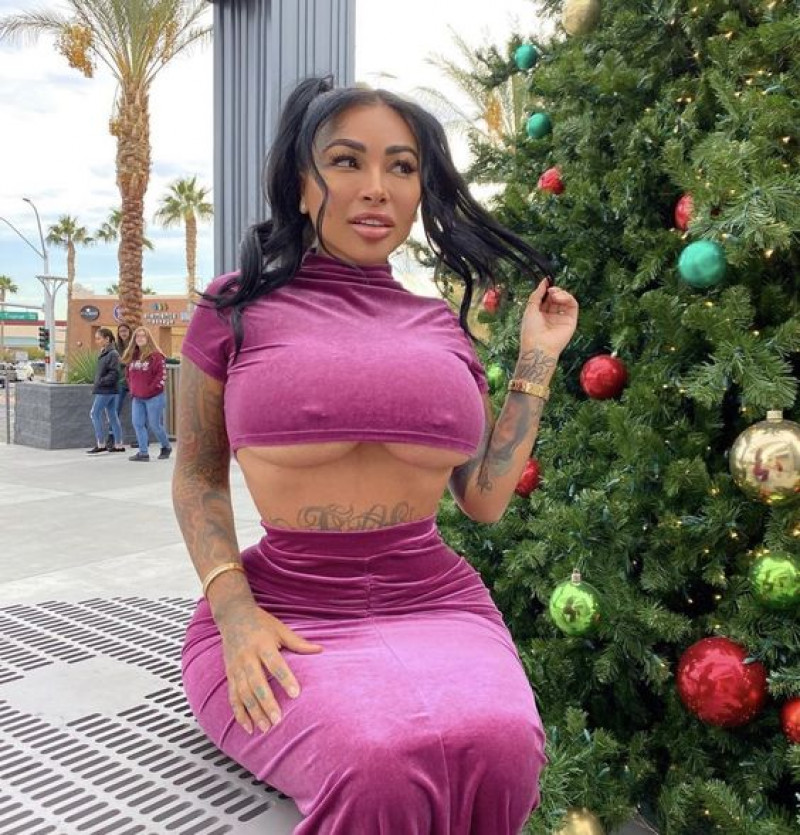 Brttanya Sexy Video Hd - Brittanya Razavi Insta Photos