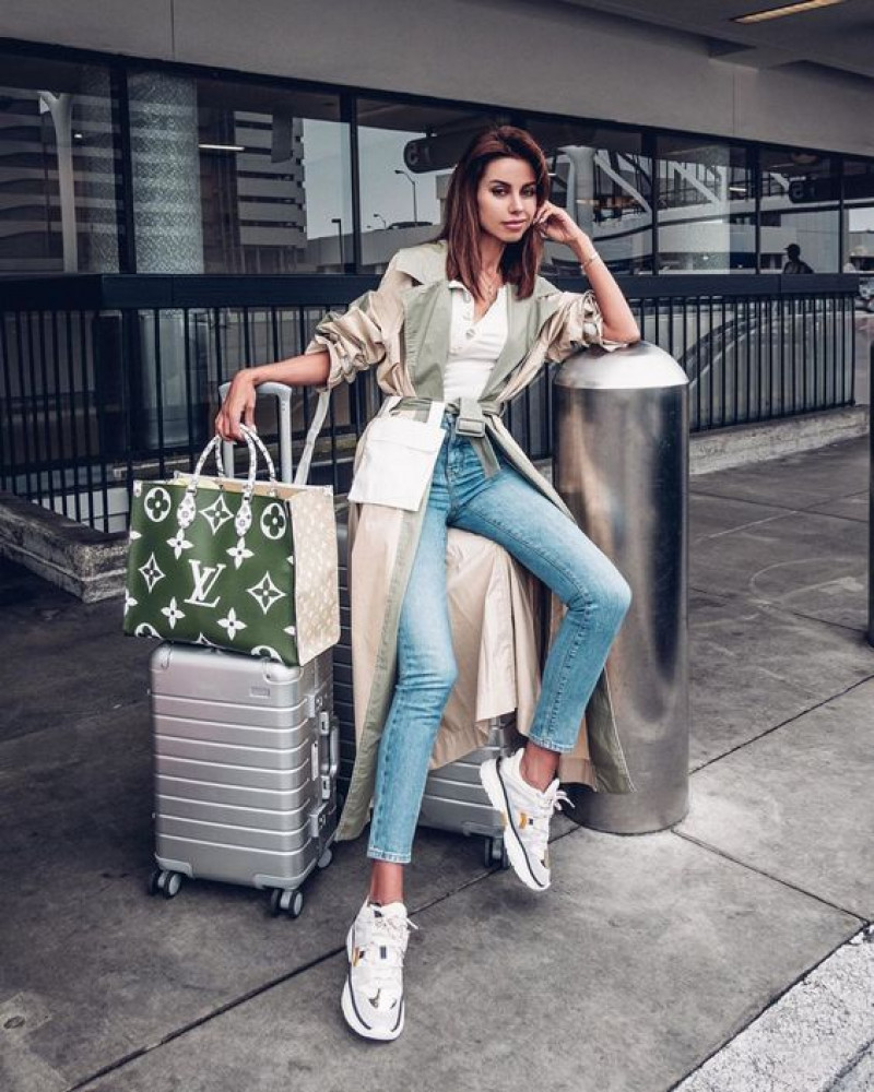 casual airport outfits, light blue casual trouser, white trainer