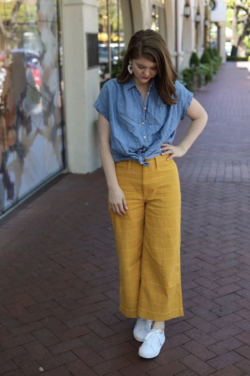 mustard yellow square pants