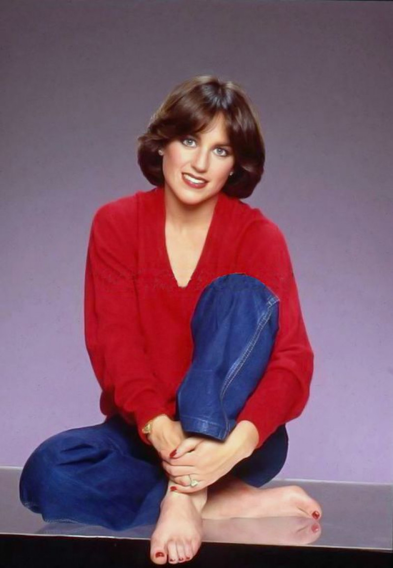 dorothy hamill barefoot, figure skating, dorothy hamill