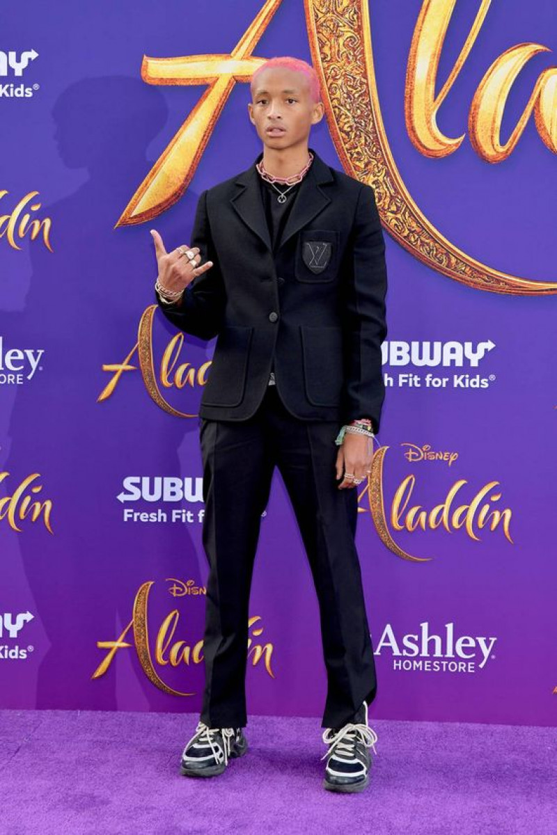 suit trousers, jaden smith, formal wear, black wool coat, black trainer