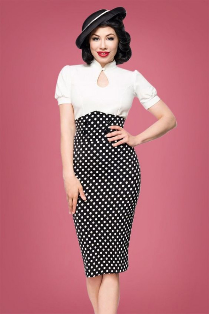 Retro Outfit for Women