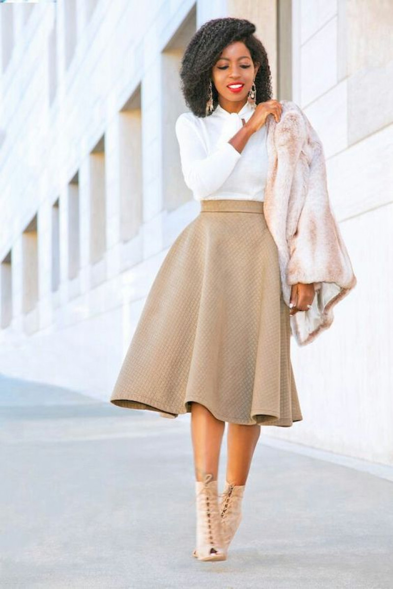 dress to go to church, business casual, autumn fashion, beige formal skirt skirt, white cardigan, beige formal sandal