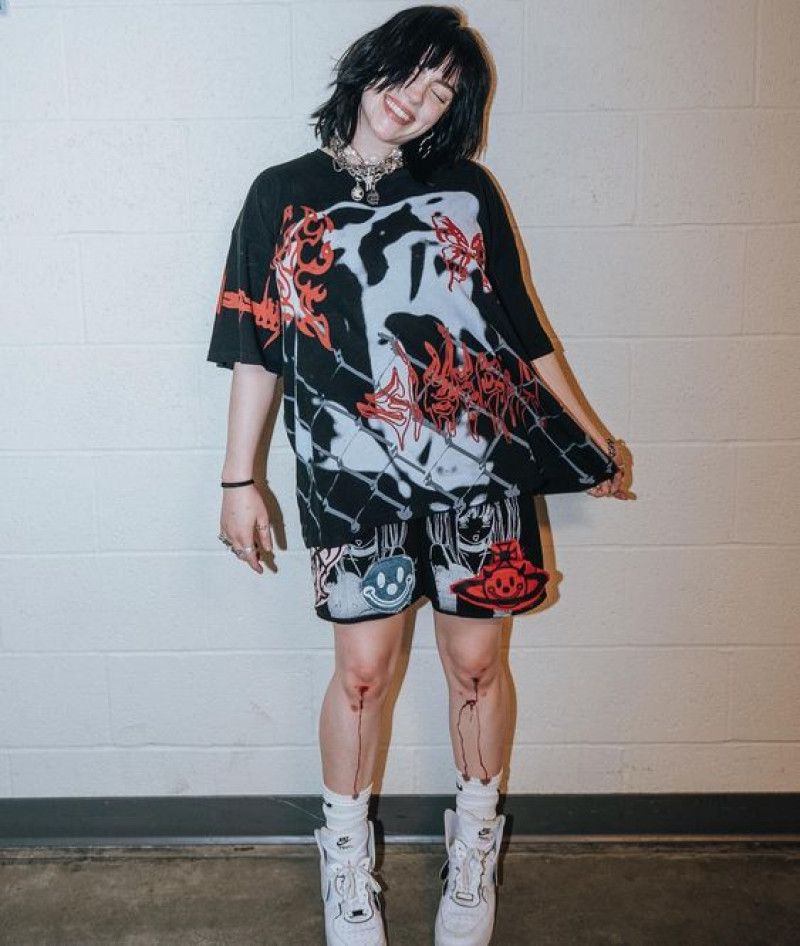 Billie Eilish stylish attire