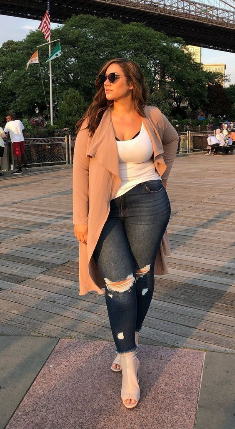 brooklyn bridge park, plus-size clothing, online shopping, plus size dress, fashion nova, beige suit jackets and tuxedo, blue casual trouser, beige sandal