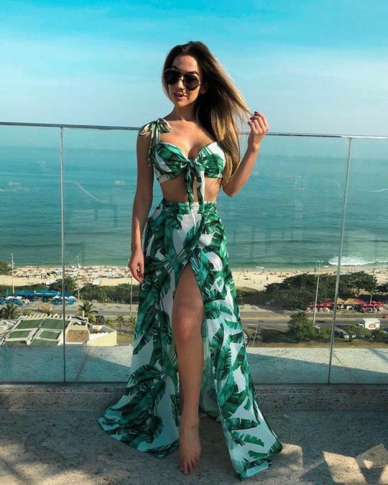 Hawaiian Outfit Pics