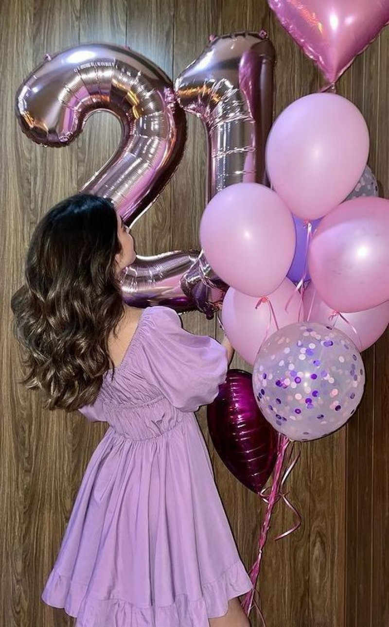 Birthday Poses Ideas 🎂 | Gallery posted by Trizhia Alvez 🧸 | Lemon8