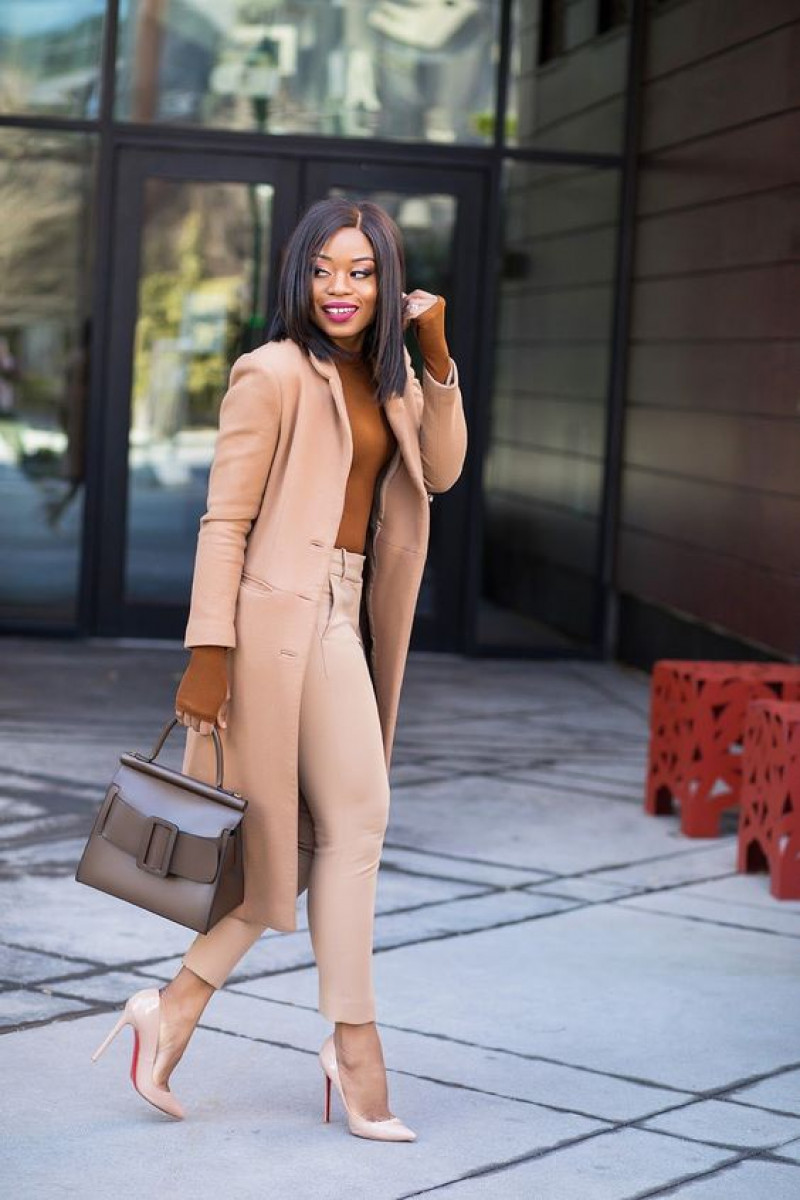 pink wool coat, pink casual trouser, beige pump