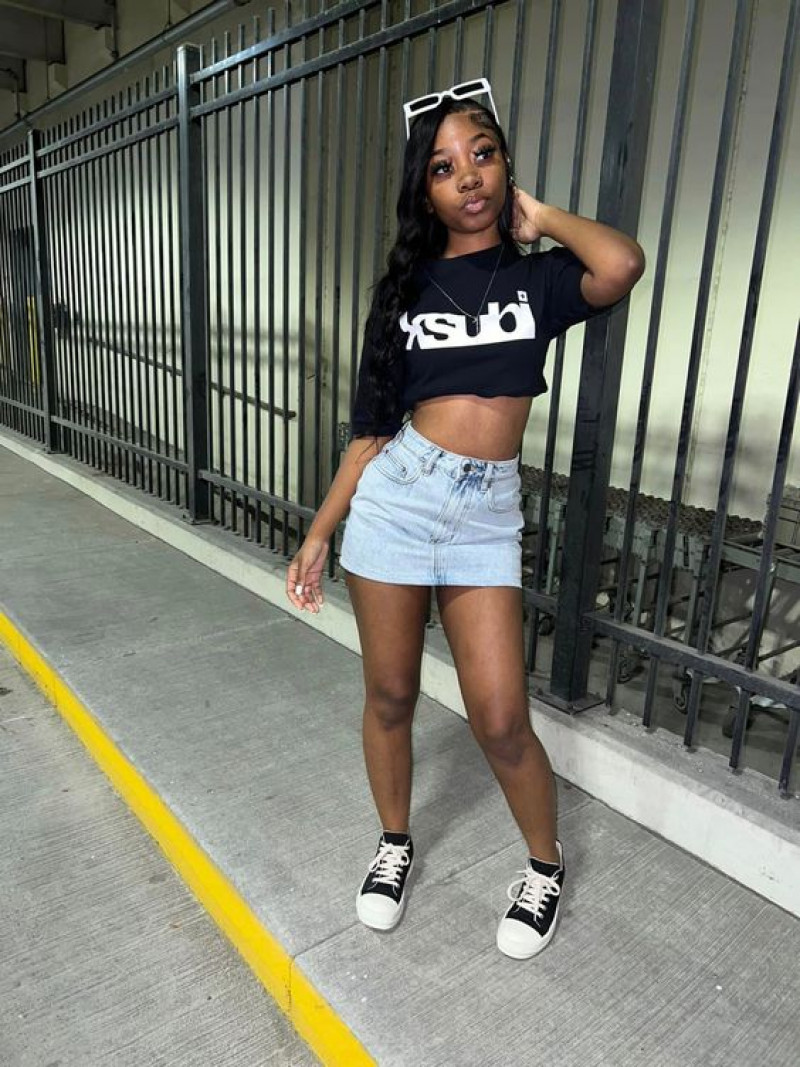 Sexy Black Teens