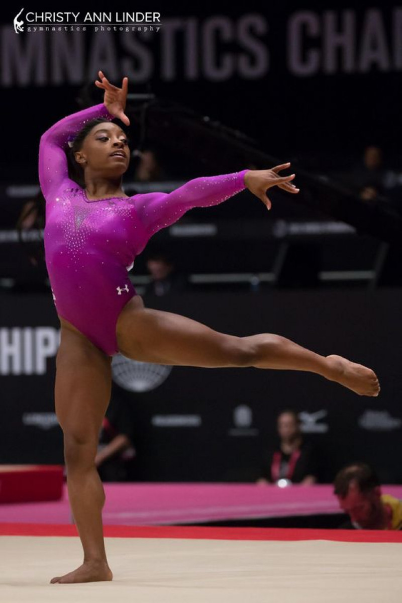 Simone Biles Hot Pics