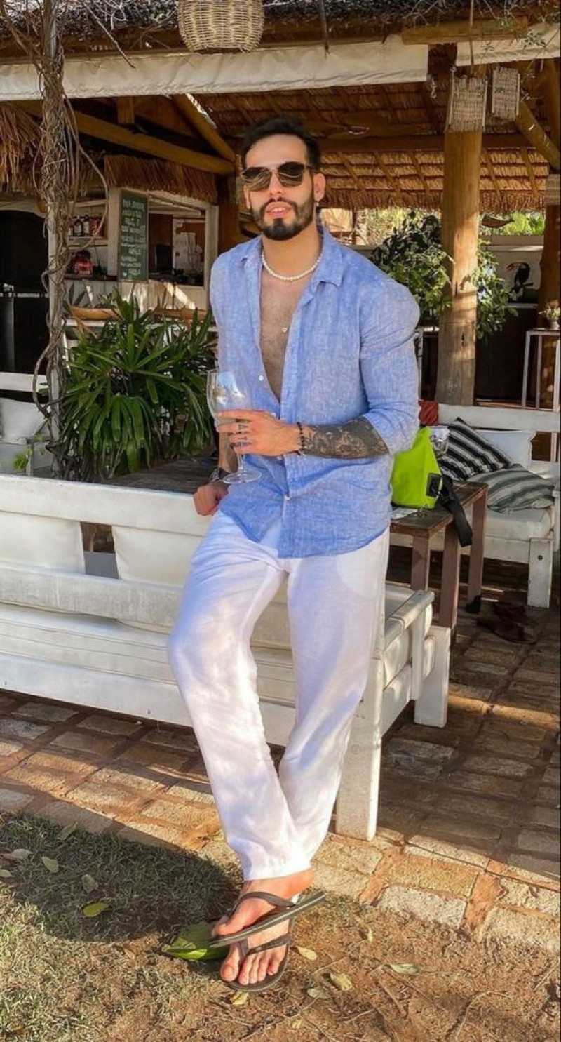 Men s Beach Outfit Ideas
